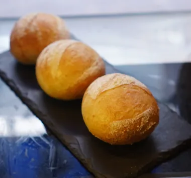 Bánh mì sourdough
